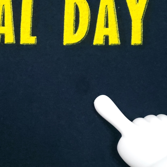 Vintage 90s Dilbert Casual Day Polka Dot Boxers Coffee Tultex USA T-shirt - Picture 7 of 9